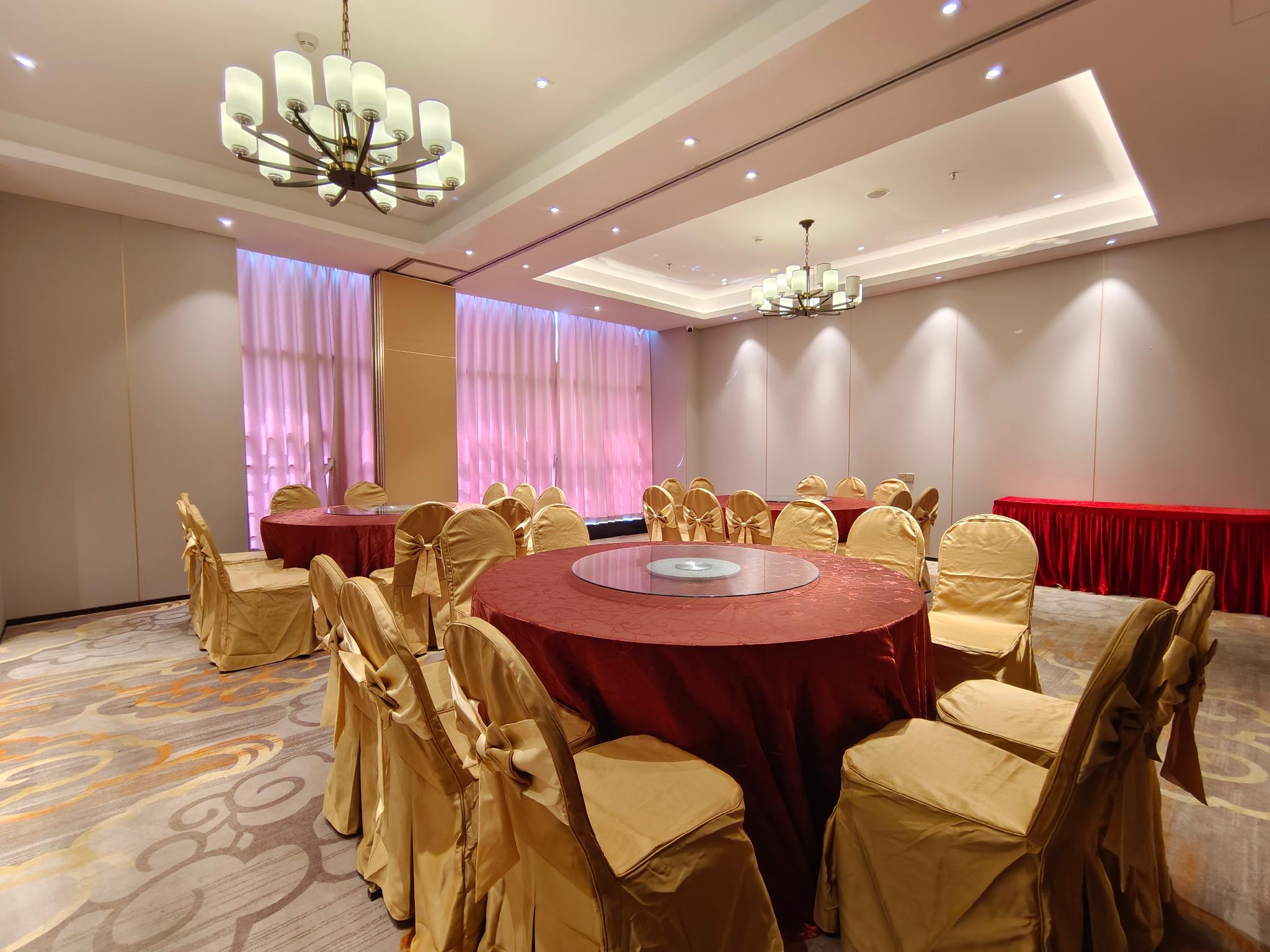 Romanjoy International Hotel 28/28