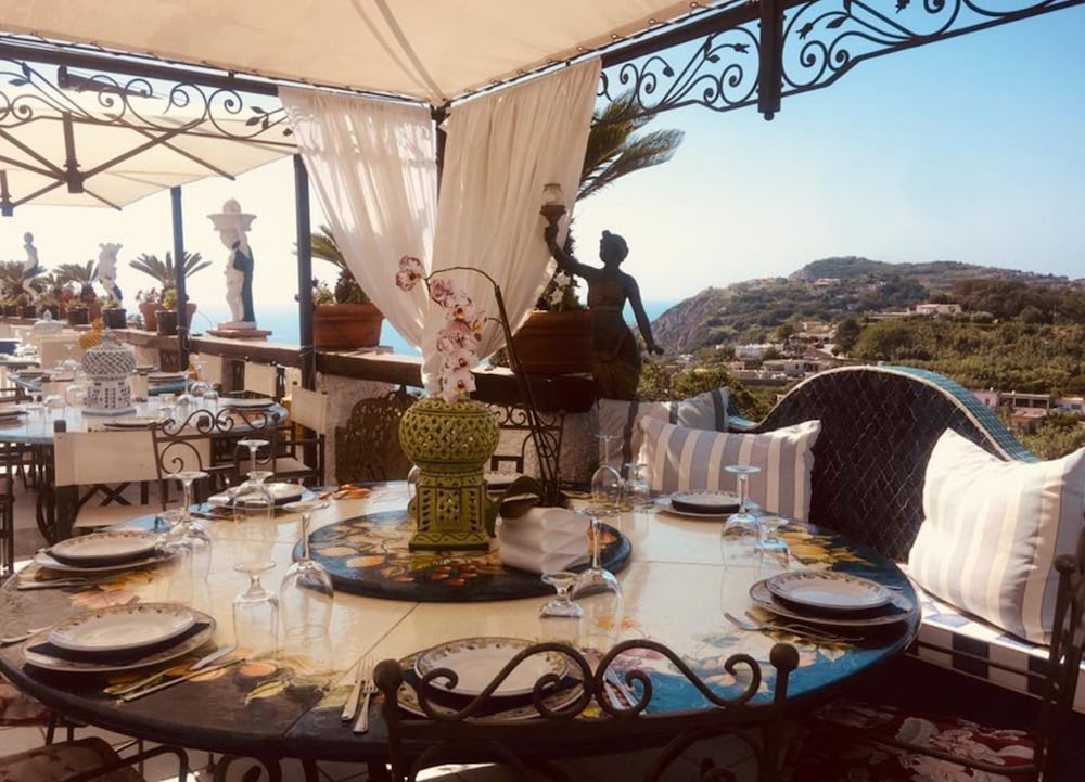 Villa Neptunus Ischia(Formerly Villa Pitti)، Forio 50/56
