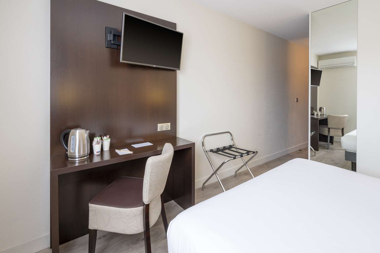 Best Western Les Portes de Provence 16/21