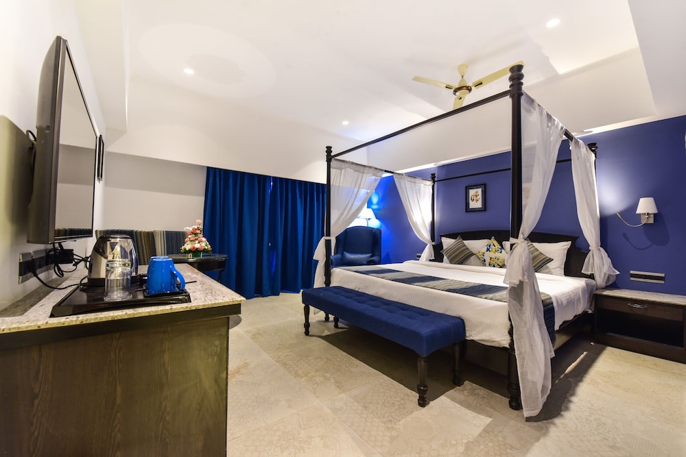غرفة سوبيريور بسرير كوين، Silver Sands Serenity 3/5