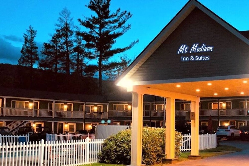 Mt Madison Inn & Suites 2/46