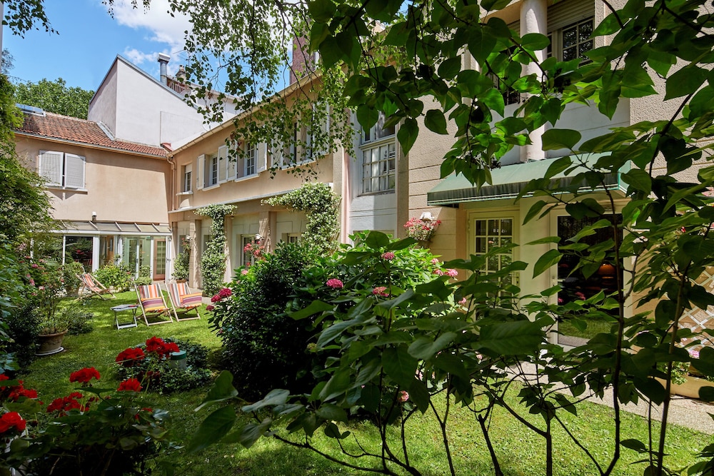 HOTEL LE VERT GALANT - PARIS 33/39
