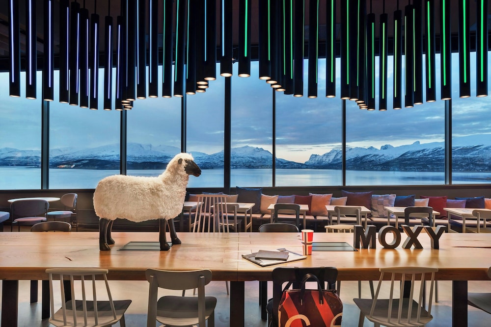 Moxy Tromso 39/48