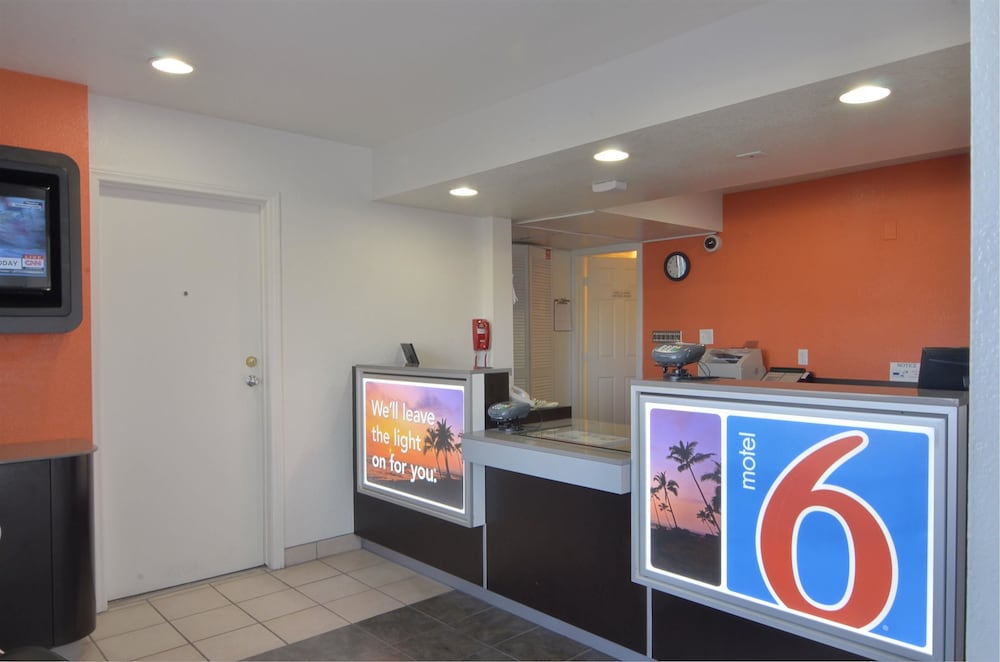 Motel6 Indio, CA - Palm Springs 12/39