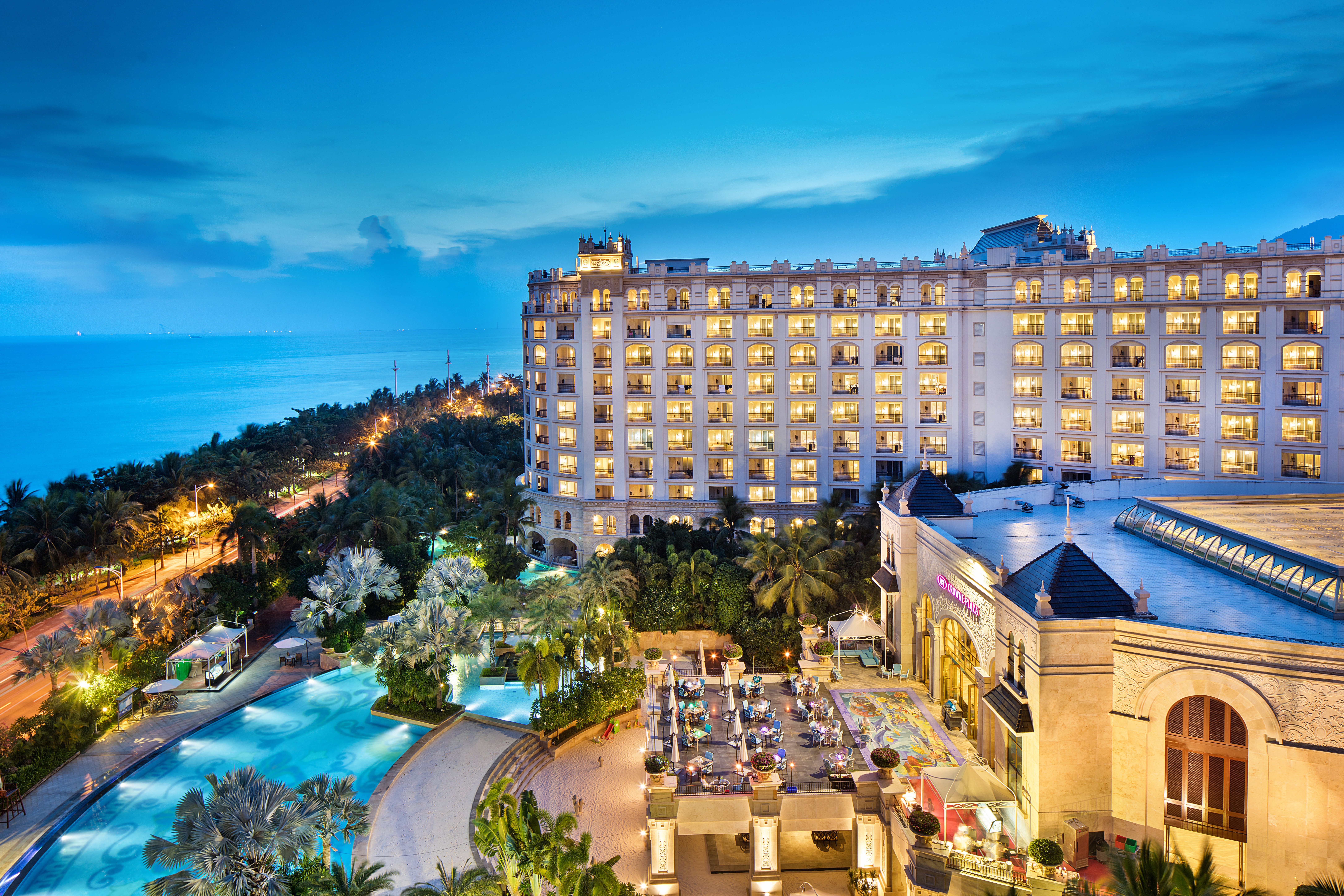 Crowne Plaza Resort Sanya Bay 2/50