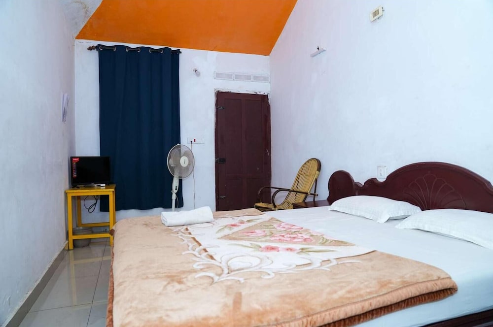 PUNARJANI AYURVEDIC RESORTS 24/64