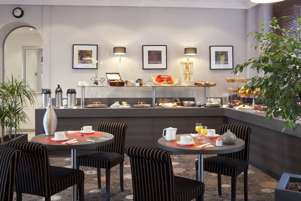 Hotel Annecy Allobroges 53/60
