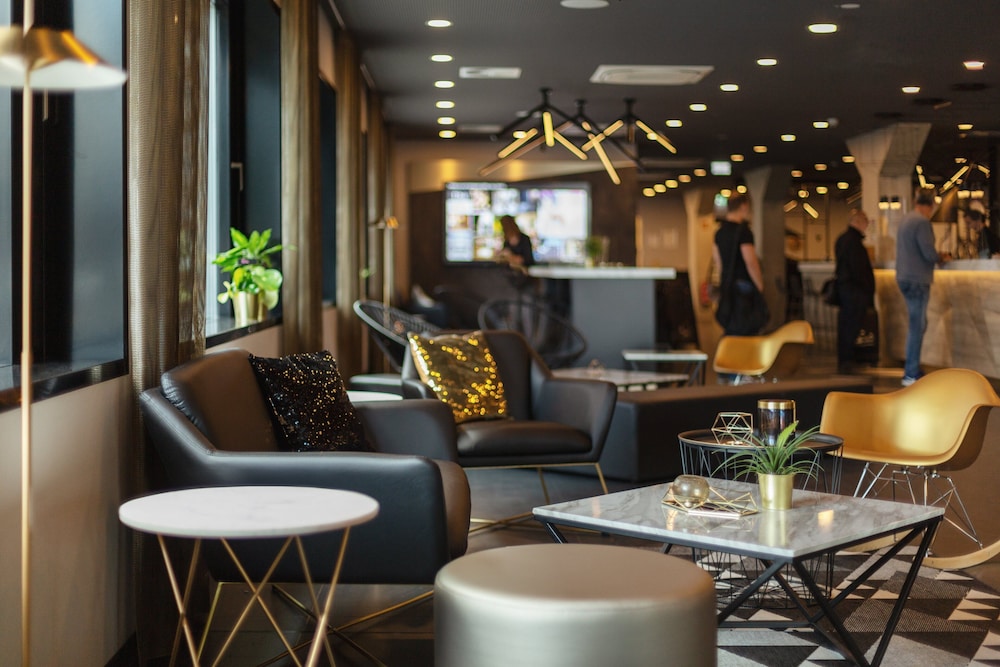 Holiday Inn - the niu, Coin Frankfurt Ostend by IHG 45/56