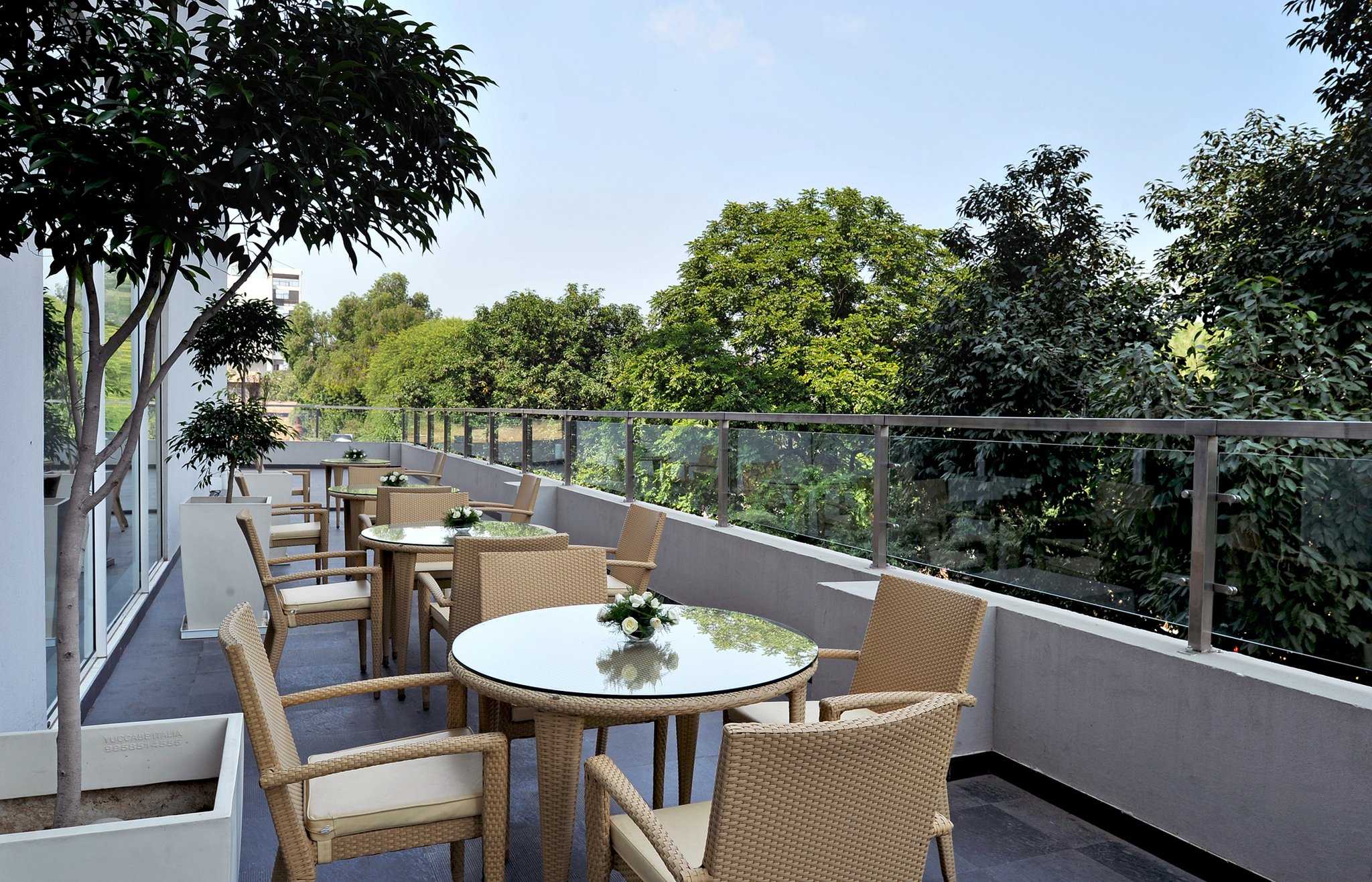 HOMETEL CHANDIGARH 23/45