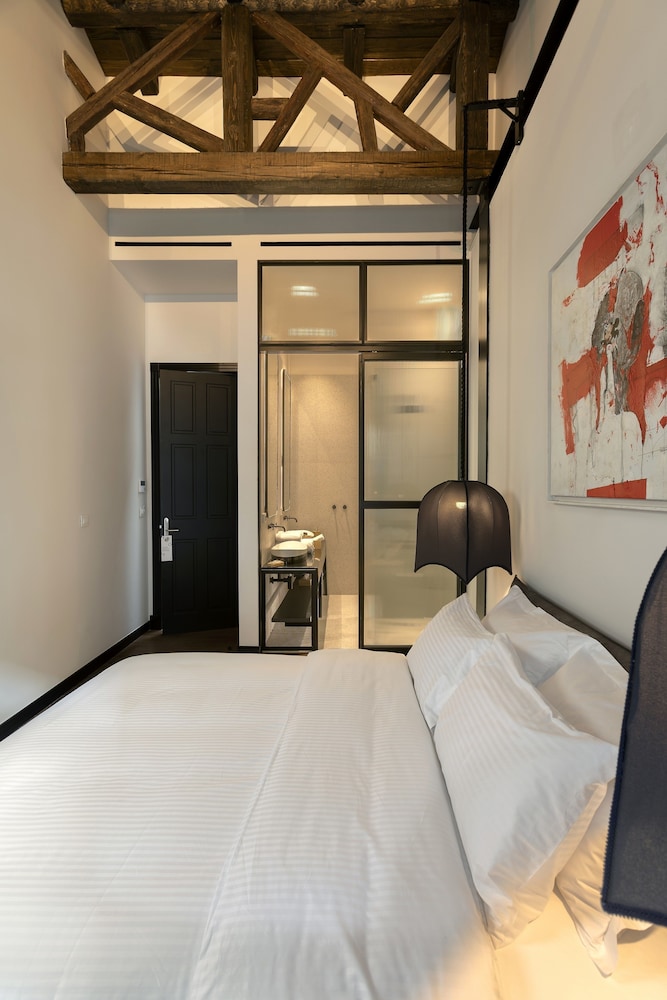 Noma Hotel 10/50