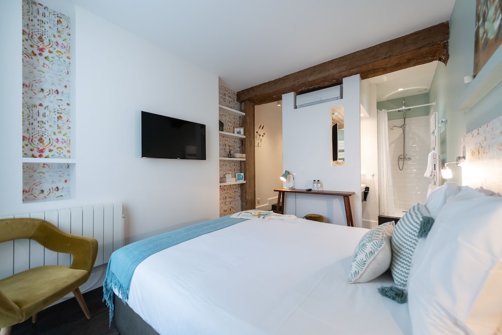 1er Etage Marais 20/61