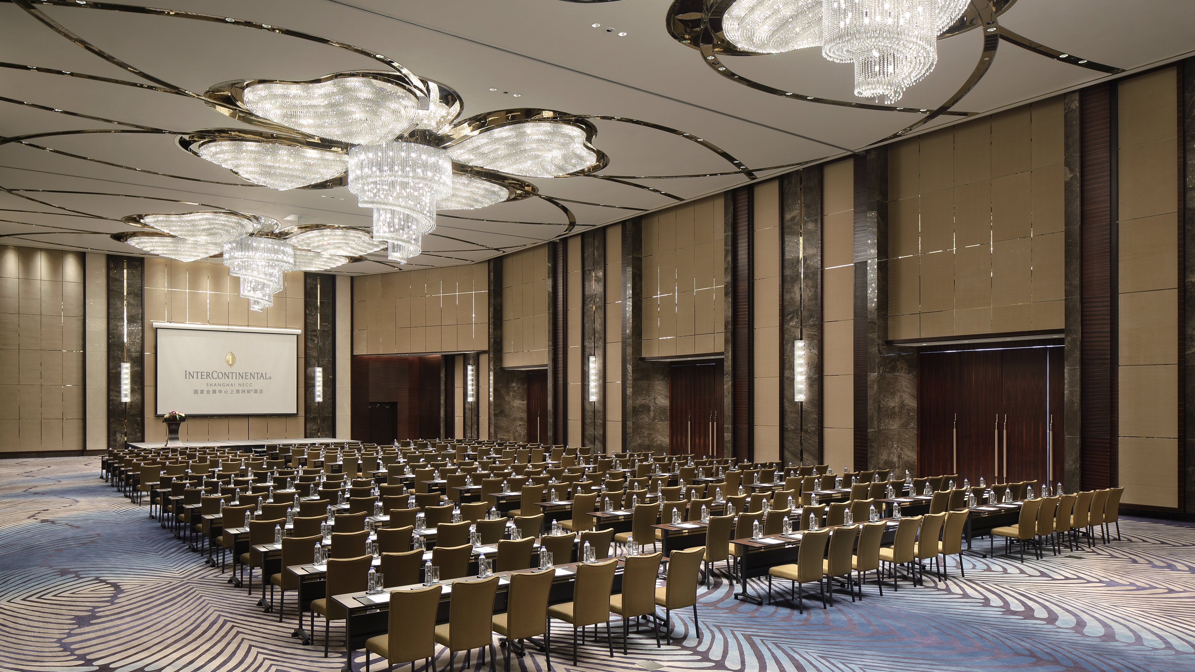 InterContinental Shanghai Hongqiao NECC, an IHG Hotel 57/61