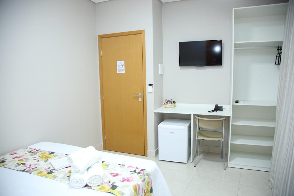 Ventura Hotel 16/40