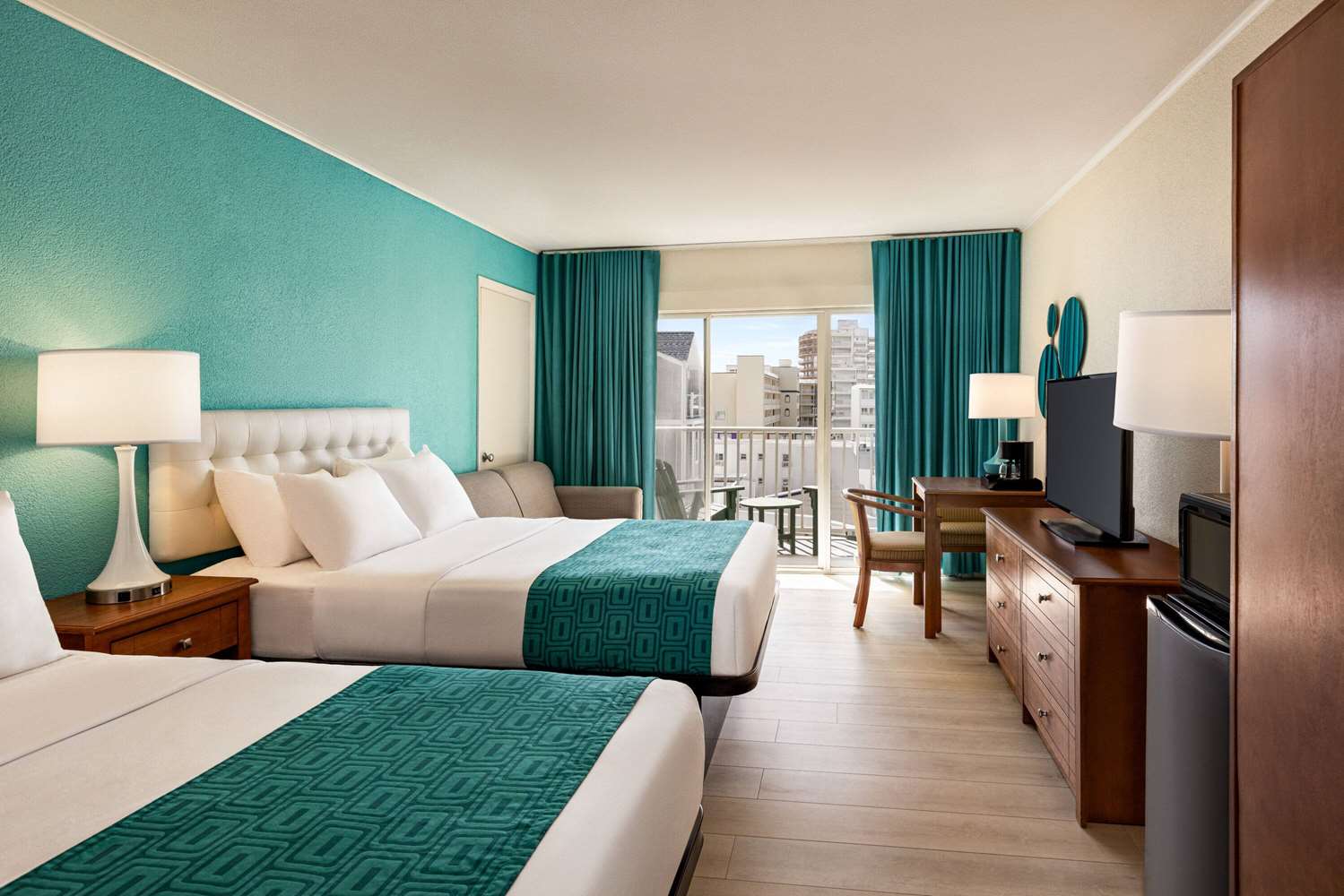 Howard Johnson By Wyndham Ocean City Oceanfront 15/50