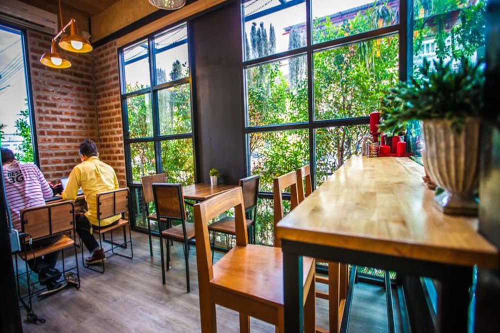 Klaang Muang Hotel Rayong 42/54