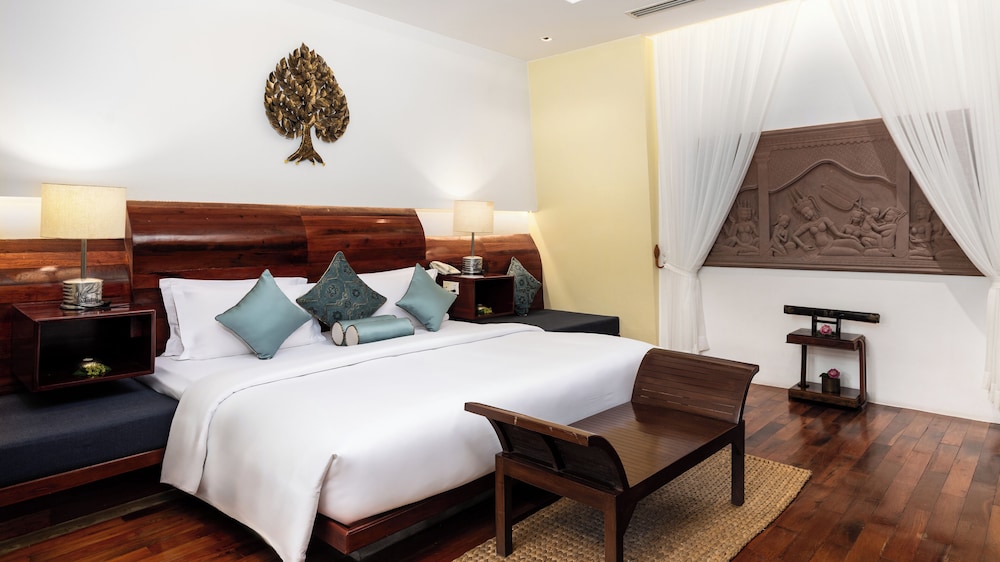 PRESIDENTIAL, UNIQUE, SUITE