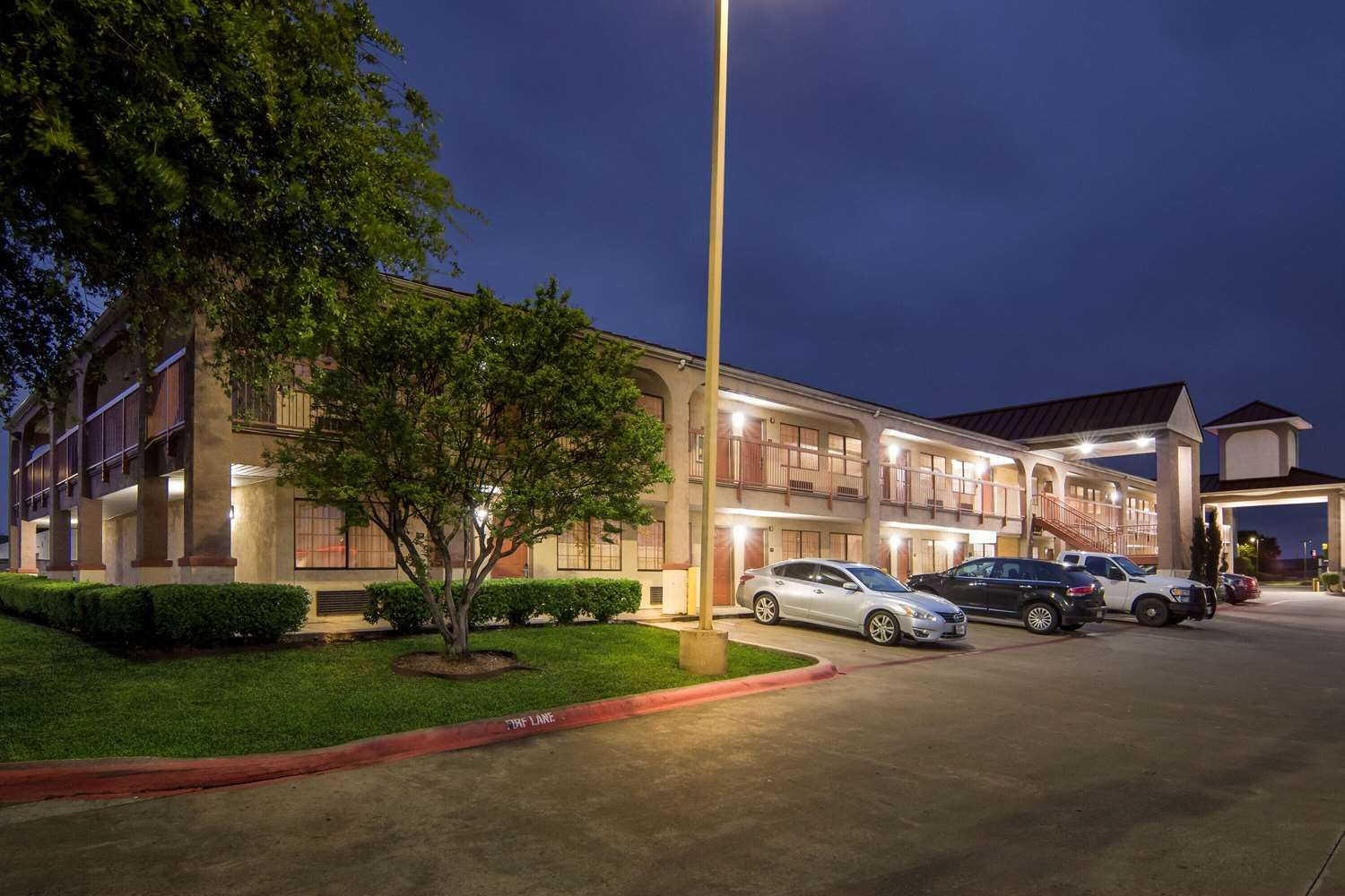 Super 8 by Wyndham Grand Prairie Southwest 23/24
