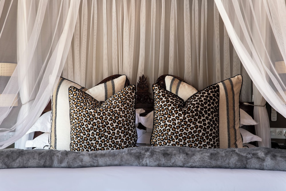 Camp Ndlovu - All Inclusive 4/56