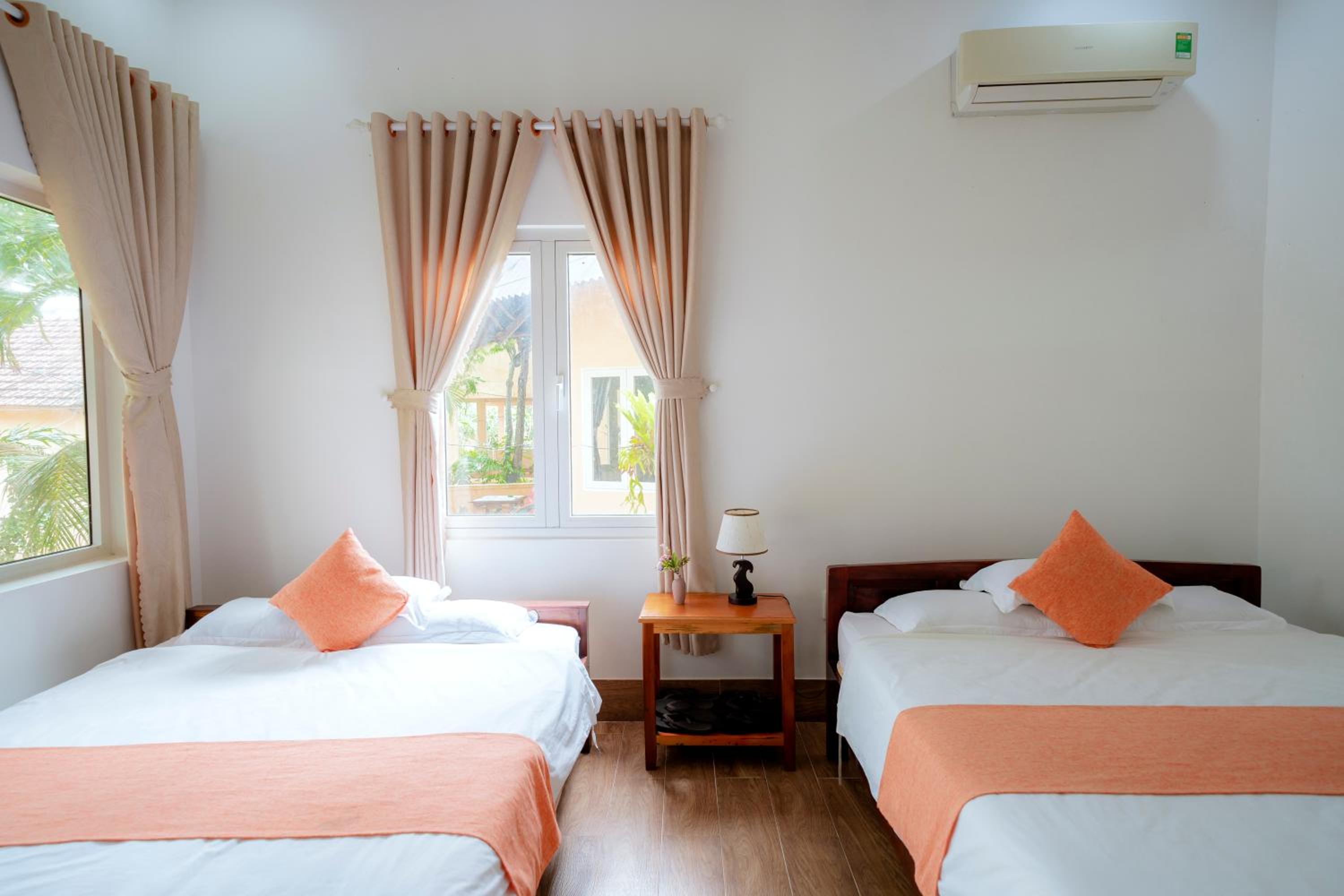 rooms