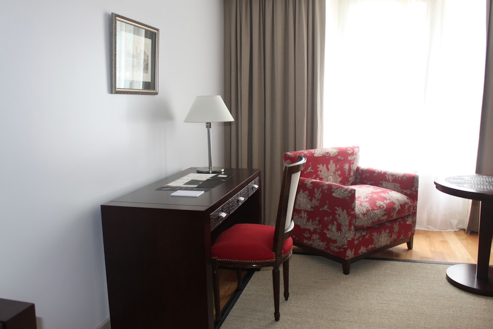 Hotel Club Frances 59/68