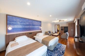 Renovated, Villa, 3 Beds, Private Garden