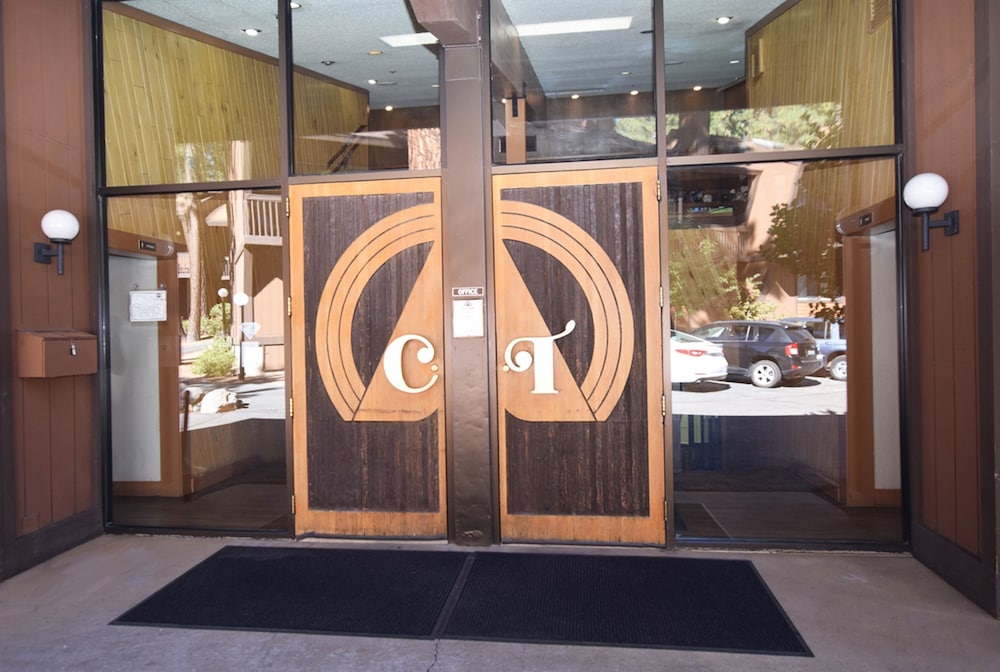 Club Tahoe 46/56