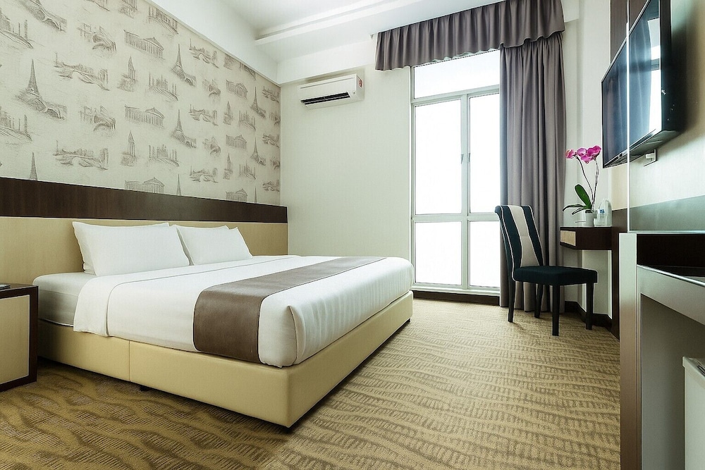 THE REED HOTEL MELAKA – Formerly E-Red Hotel Melaka 24/52