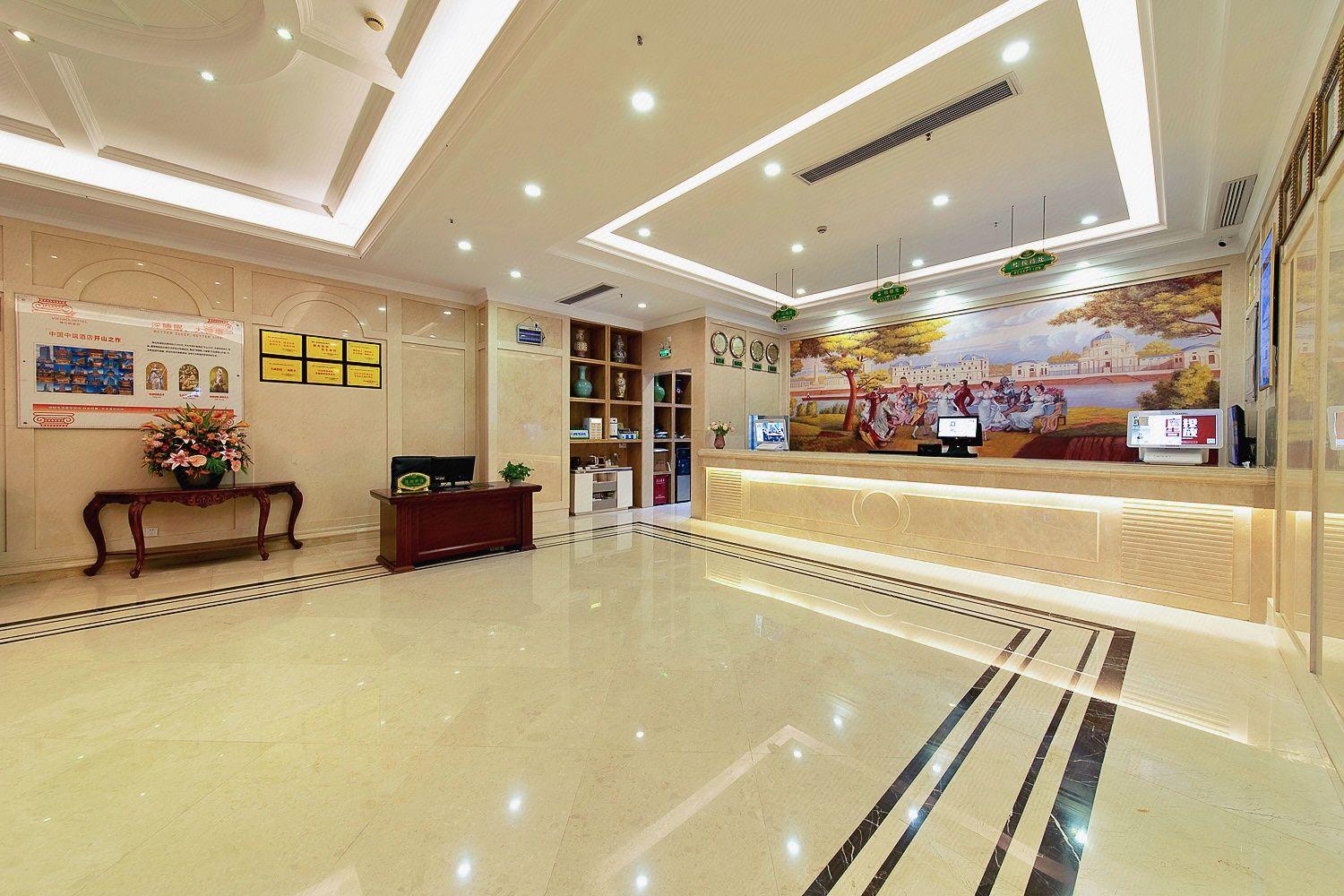 Vienna Hotel Shenzhen Fuyong Xintian 8/39