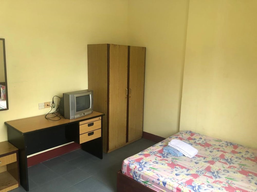 Hotel Pelita Terang 8/20