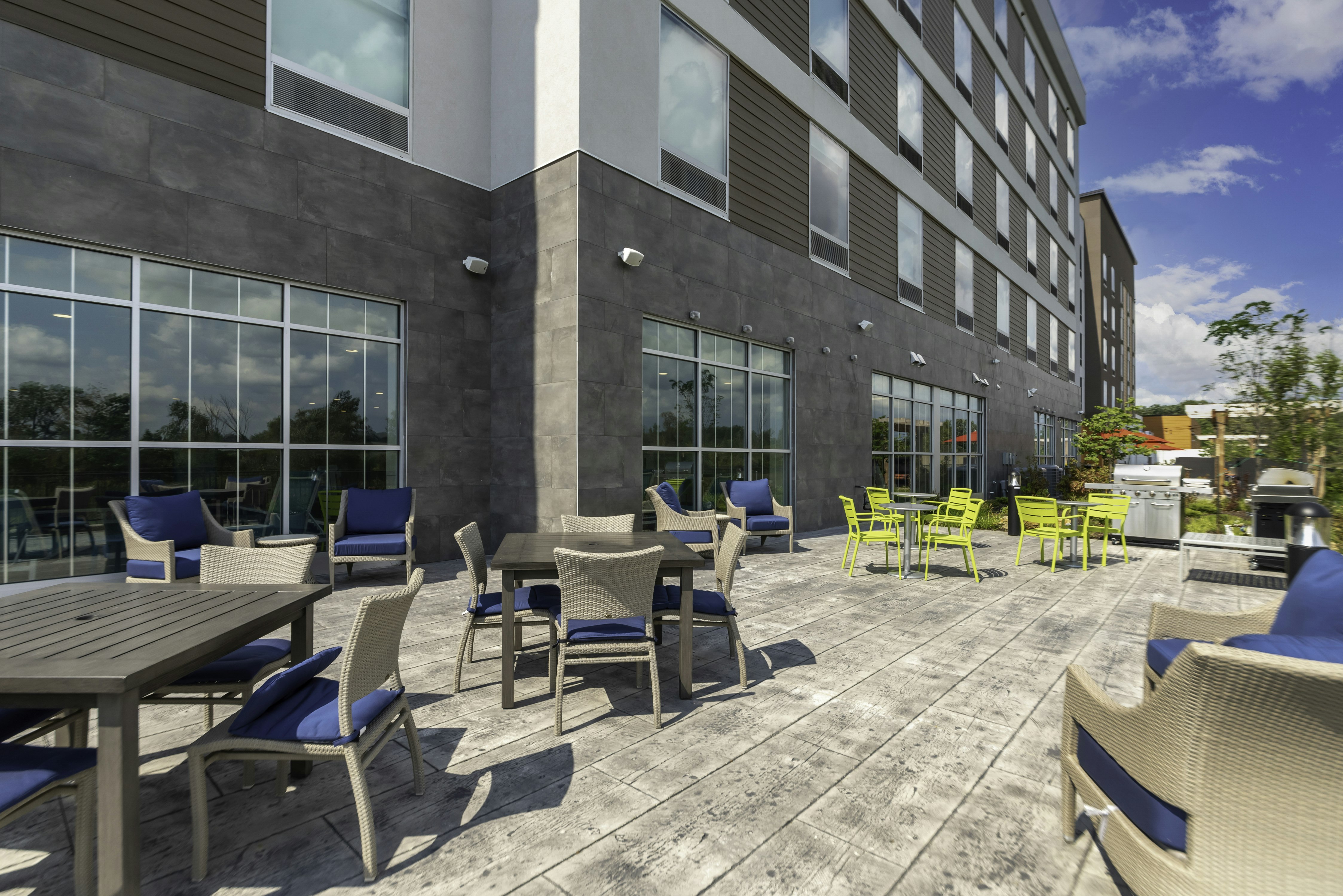 Hilton Garden Inn Fort Wayne North 16/19