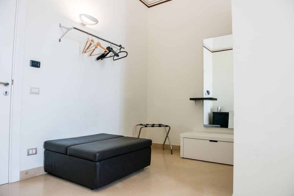 Albergo del Sedile 51/67