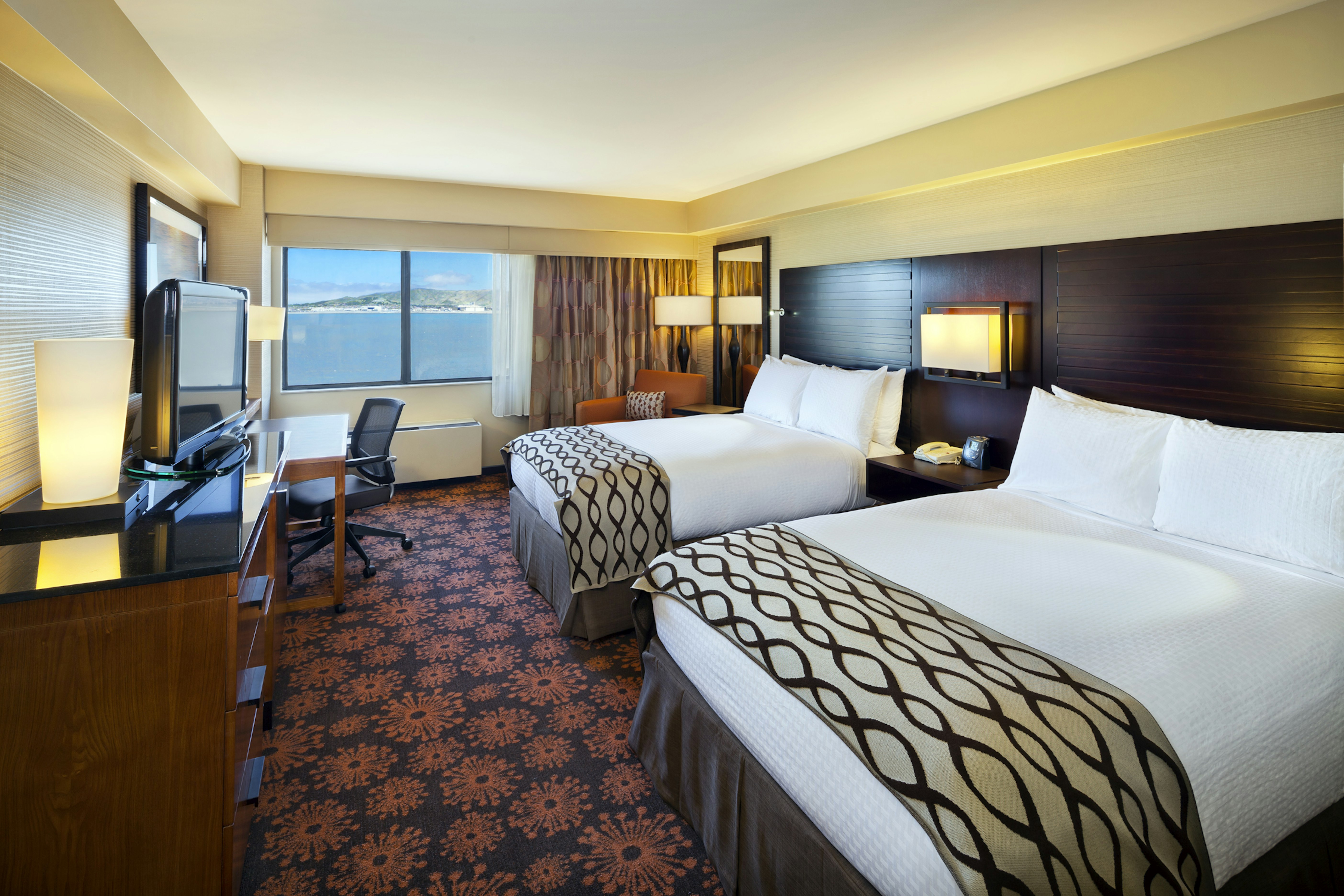 Doubletree By Hilton San Francisco Airport 23/85
