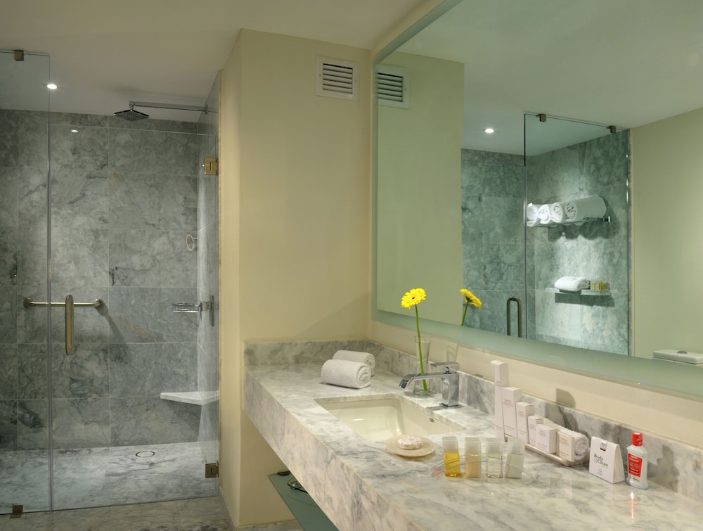 HS HOTSSON Hotel Silao 58/58