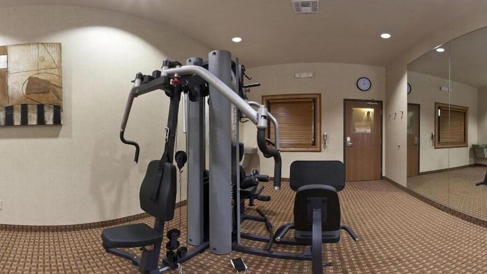 Holiday Inn Express Hotel And Suites Kingsville 25/55