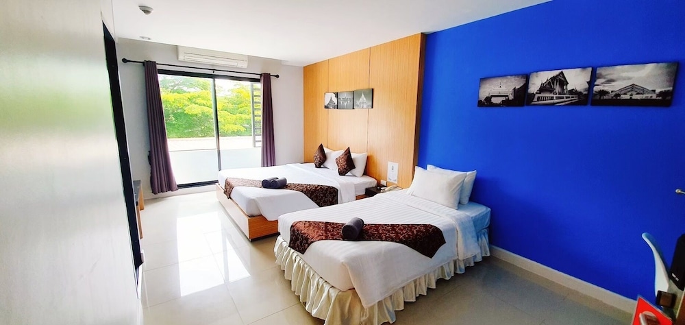 I-Hotel Khonkaen 8/19