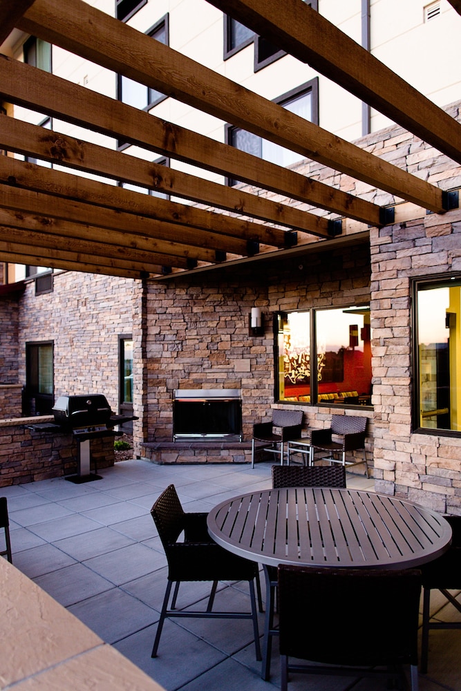 TownePlace Suites by Marriott Lancaster 36/50