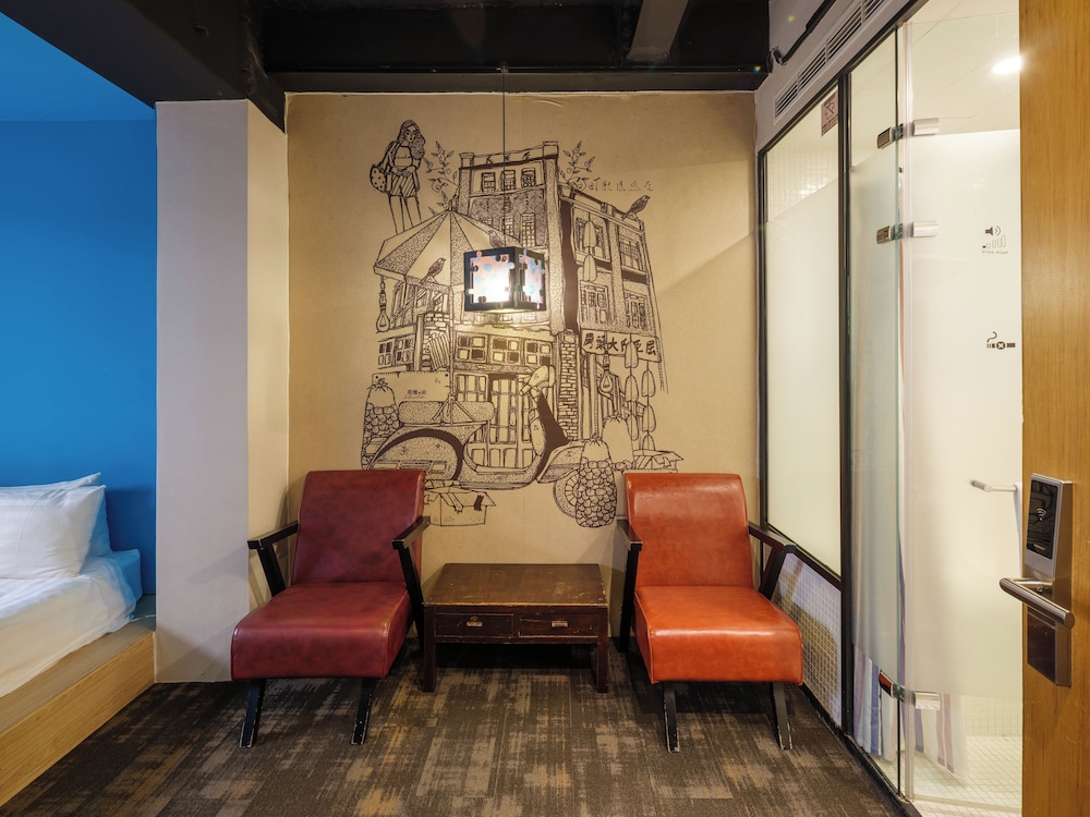 Cho Hotel 33/49