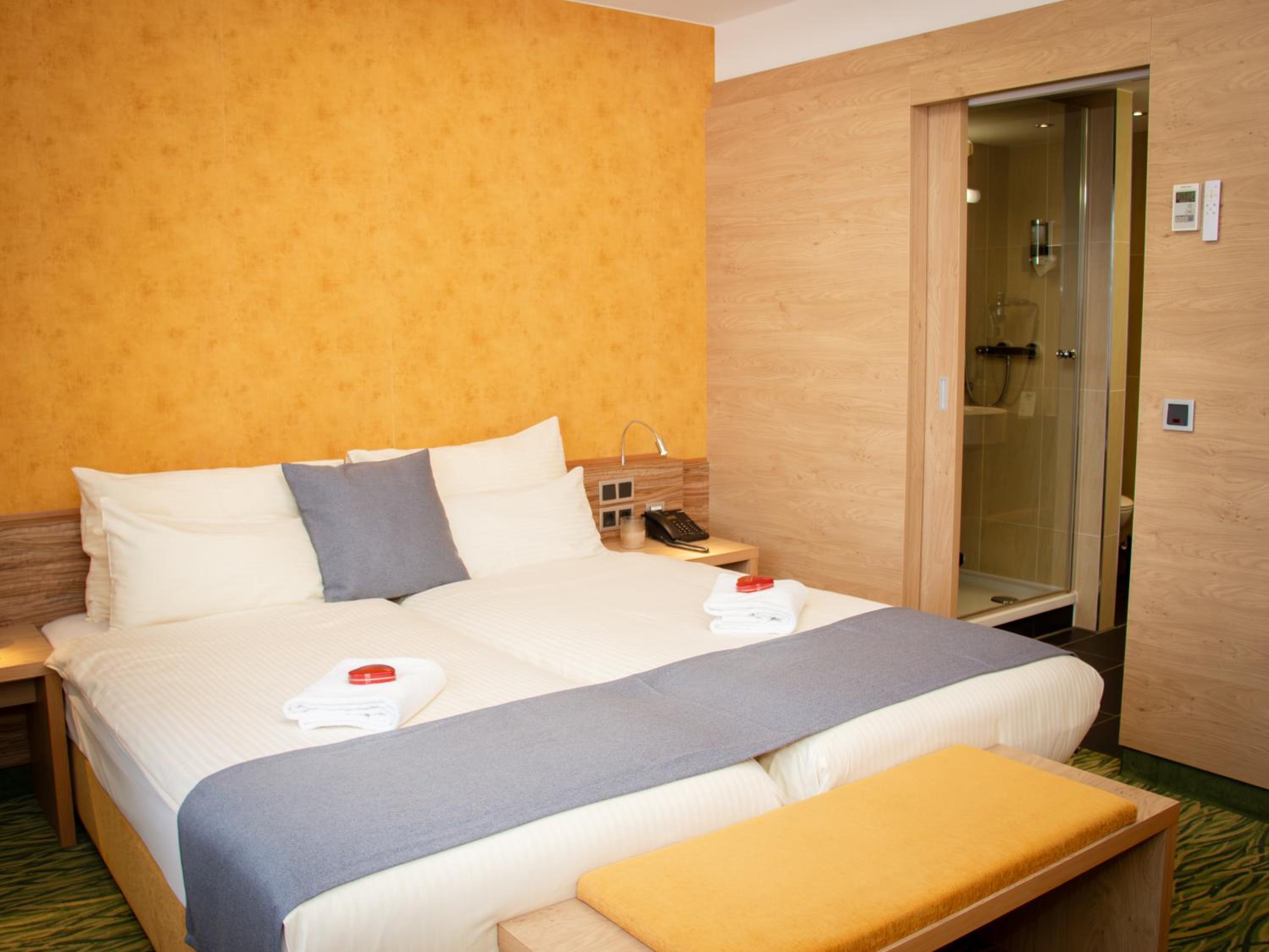 Comfort, Double Bed