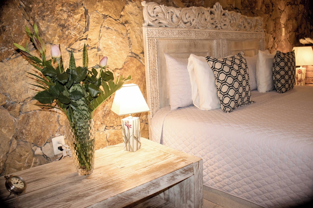 Hotel Matea Inn 39/39