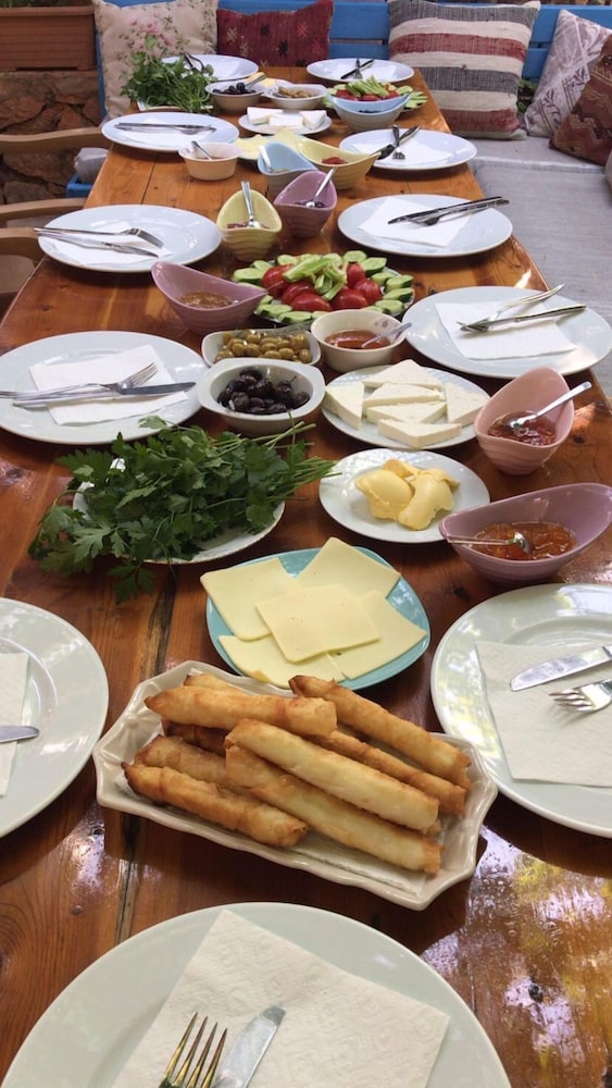Likya Pansiyon 22/50