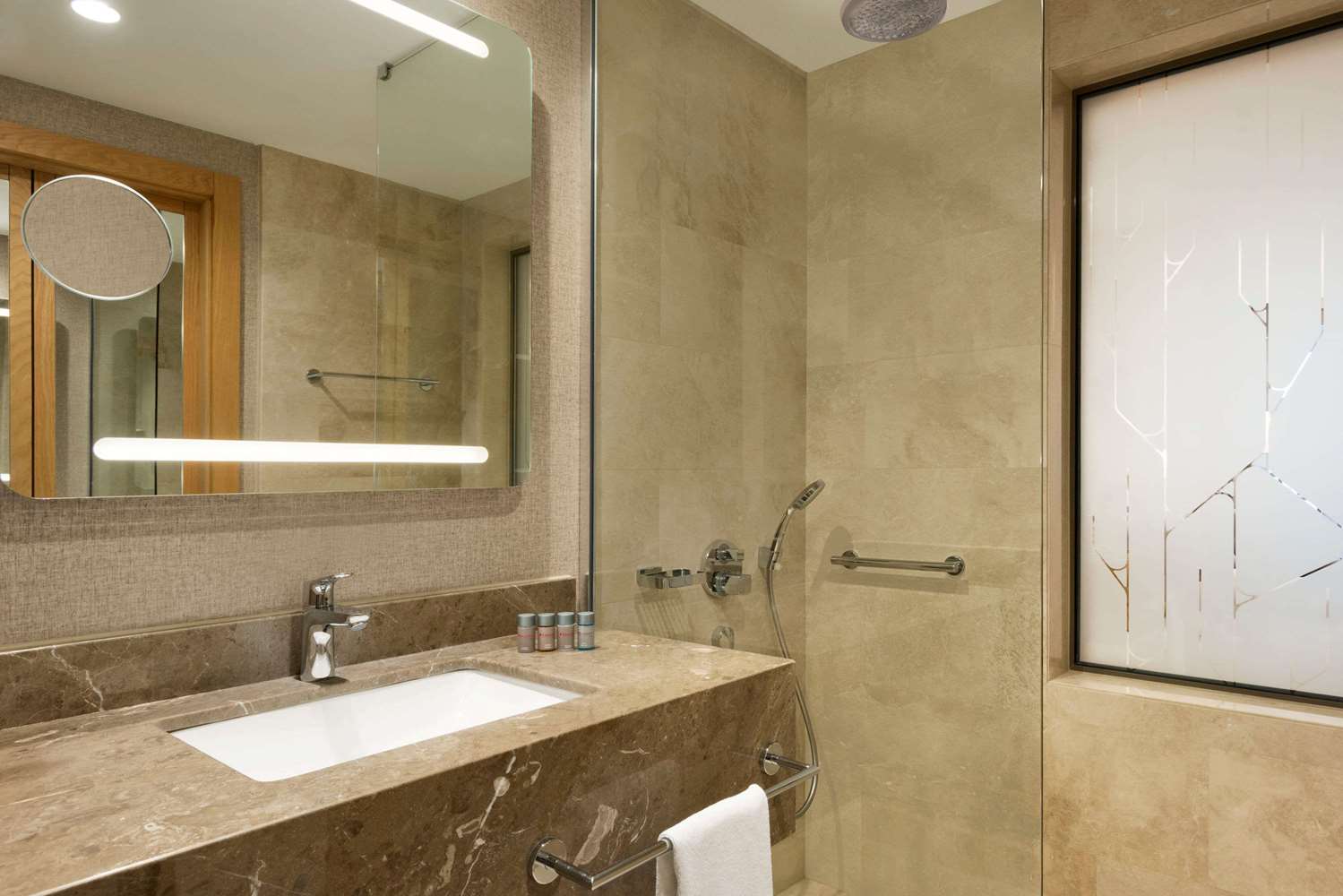 Ramada Adana 10/11