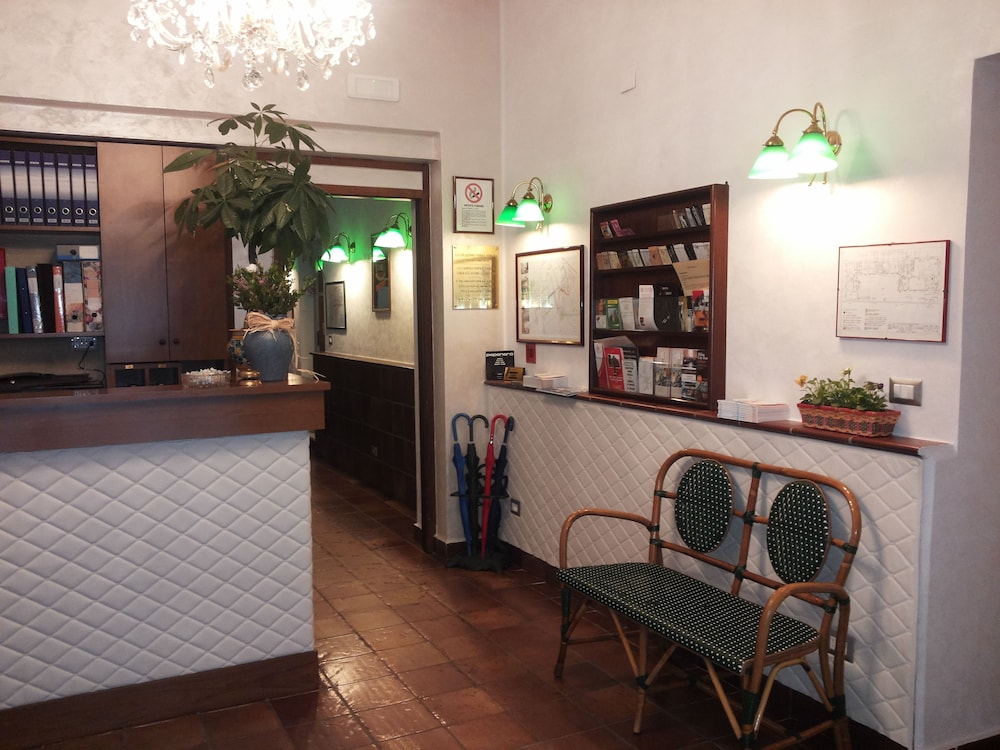 Hotel Al Corso 7/55