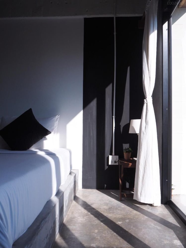 Samatha Bed & Breakfast 8/21