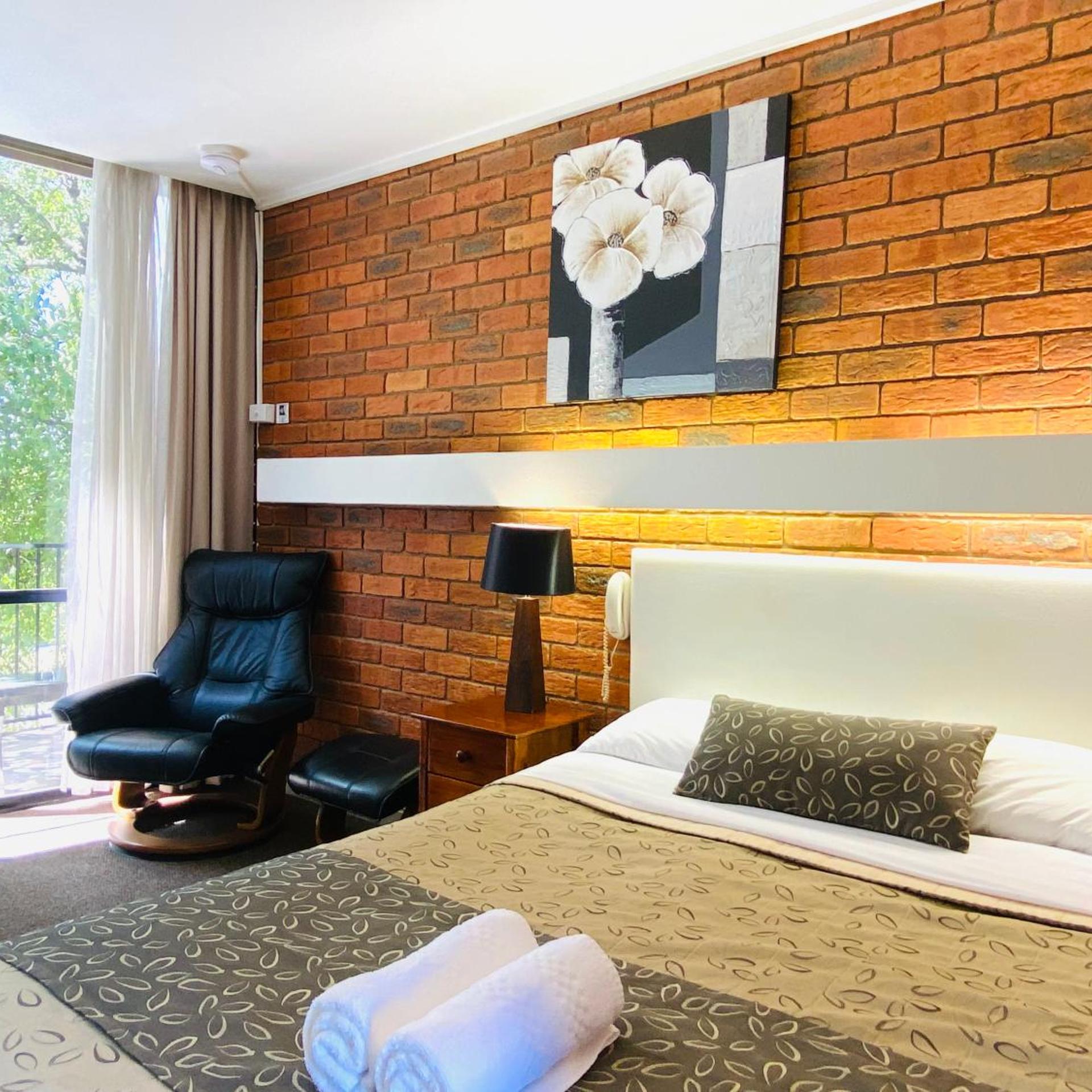 Connells Motel & Serviced Apartments 22/48