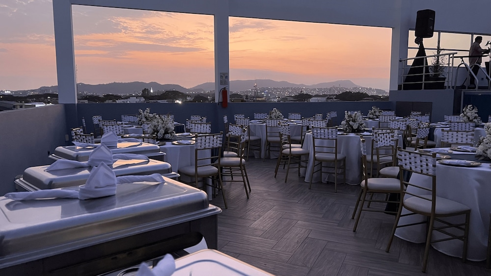 Hotel Puerto Pacifico Guayaquil Airport 33/50