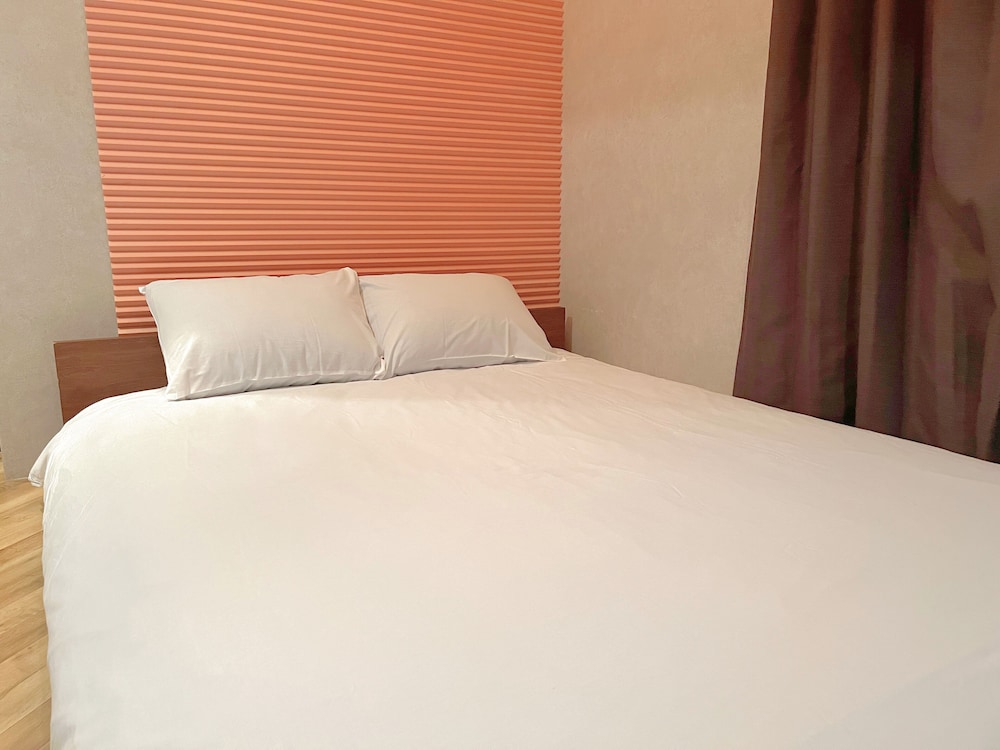 STANDARD, DOUBLE BED
