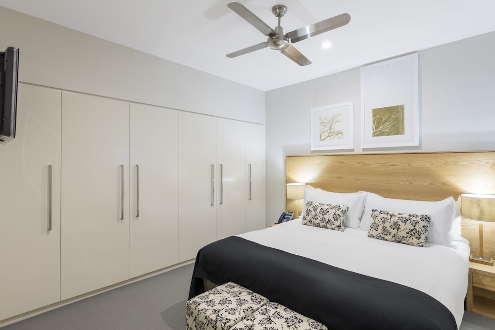 1 BEDROOM, SANCTUARY, APARTMENT