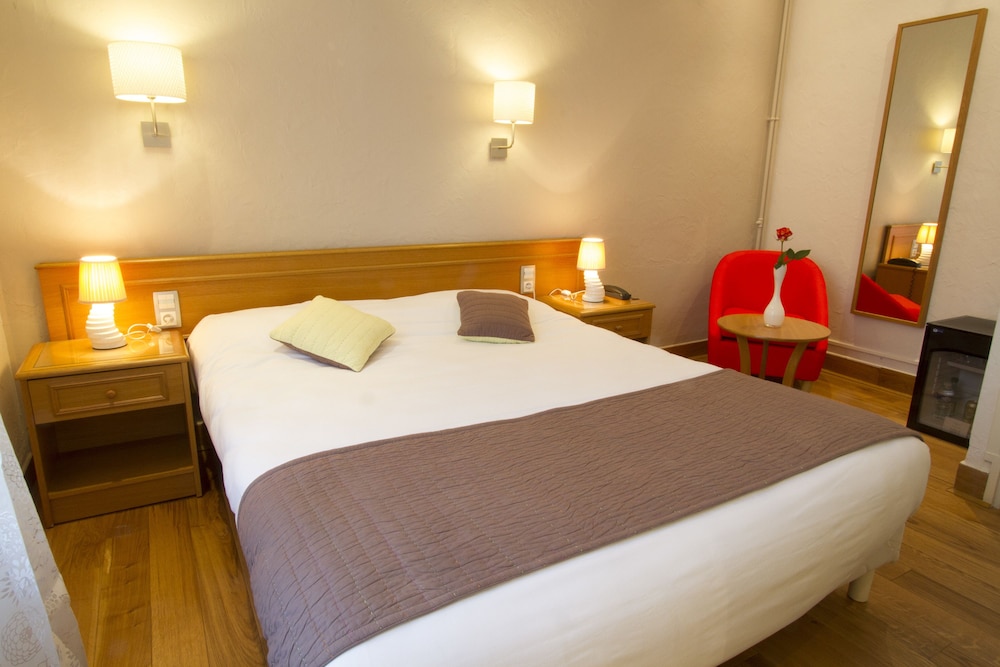Brit Hotel Confort Roanne Grand Hotel 16/69