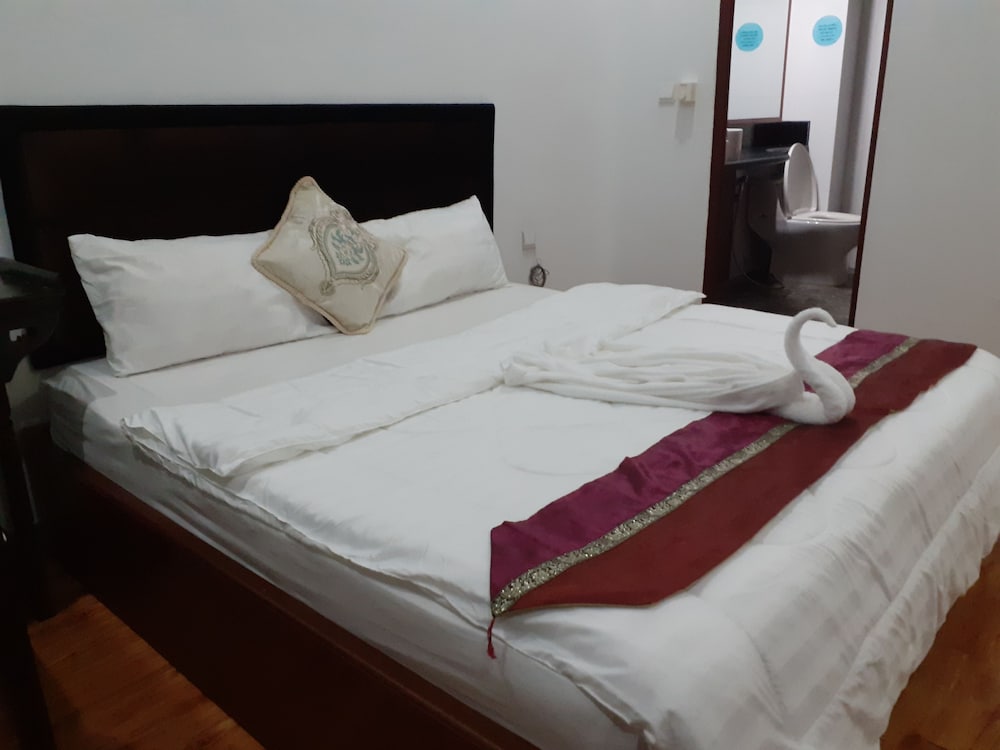 STANDARD, DOUBLE BED, NO WINDOW