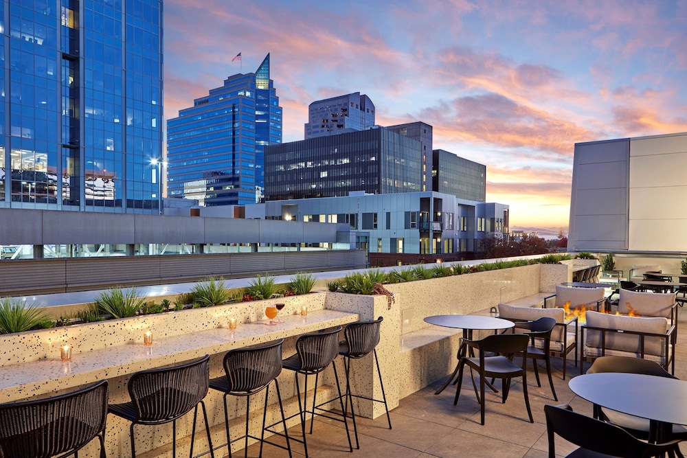 Hyatt Centric Downtown Sacramento 23/34